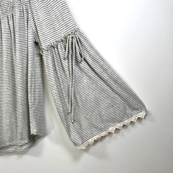 Maurices Top Small Gray Striped Ruffle Flare Boho Rodeo Peasant Cottage Shirt - Picture 7 of 11